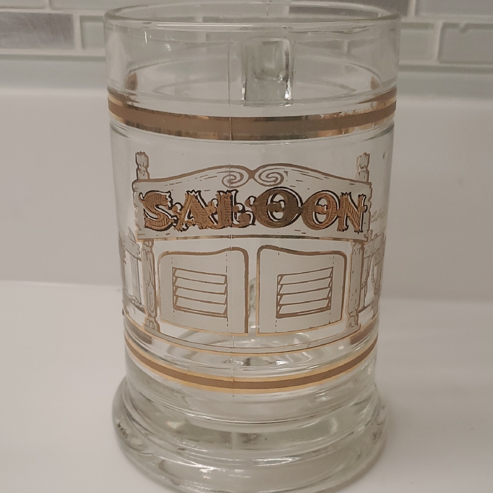Saloon Glass Mug with Gold Detailing